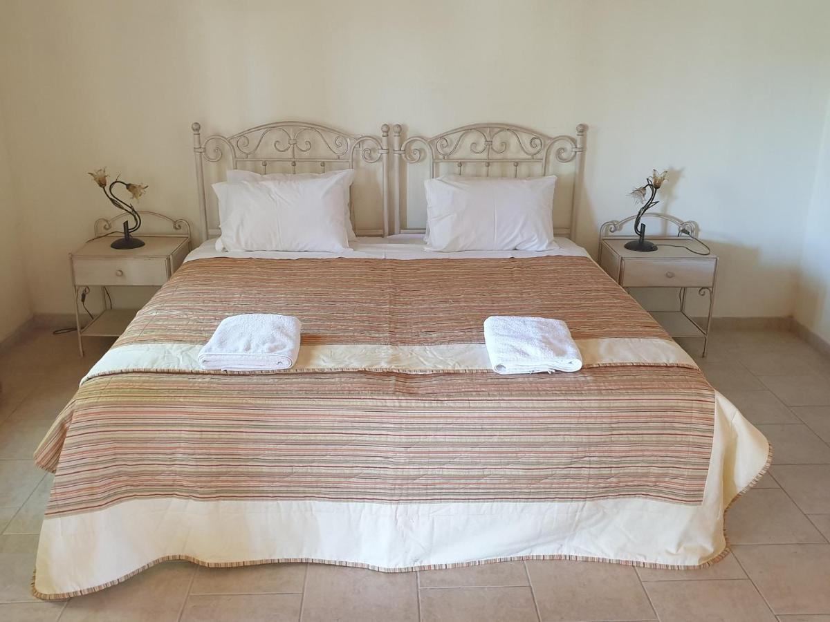 Olive Villas Anapaftiria Exterior photo